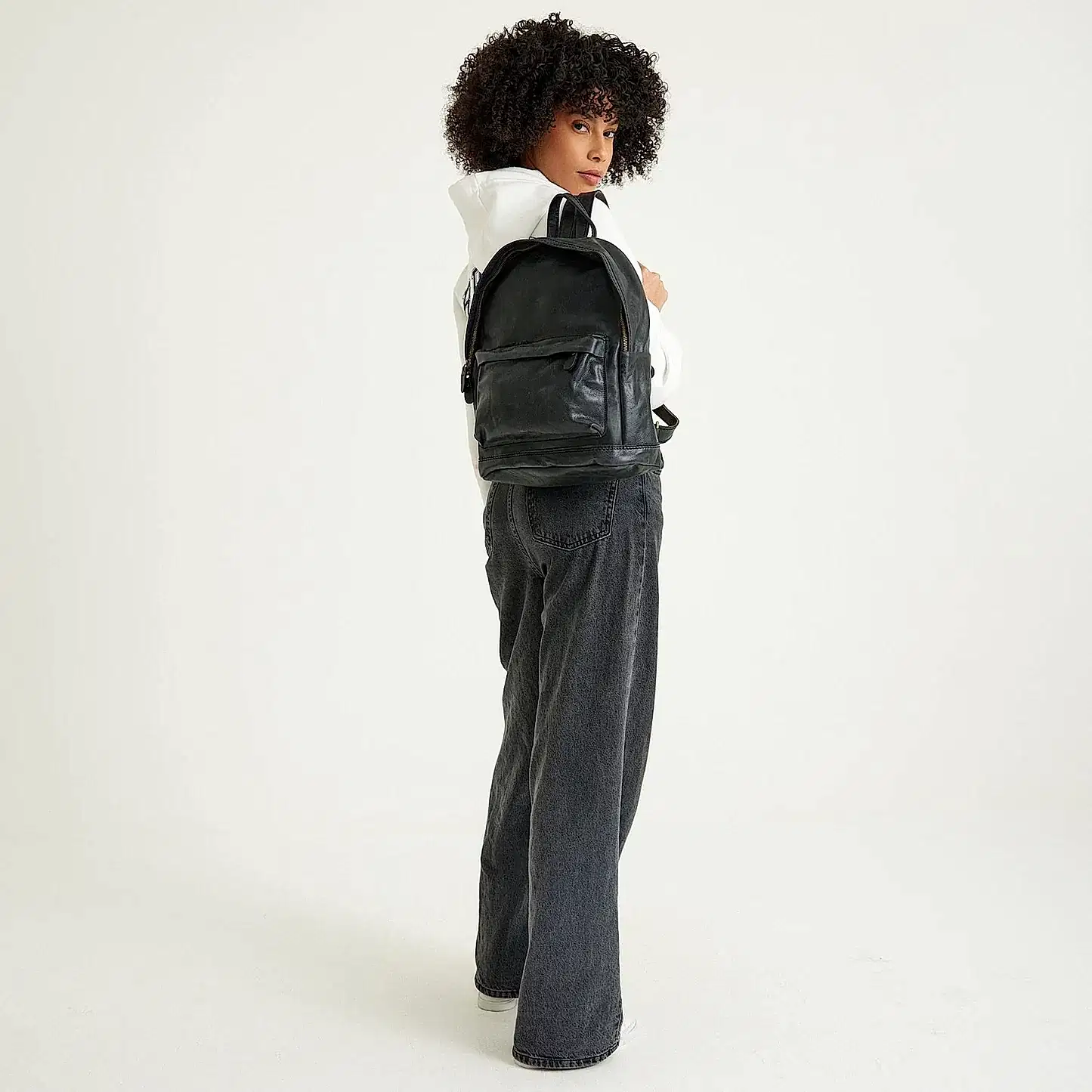 SIRT ÇANTASI - ERİVAN - M