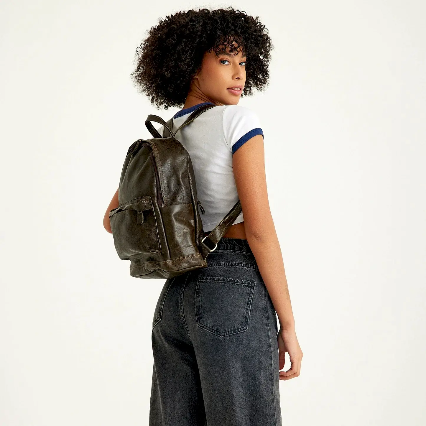 SIRT ÇANTASI - ERİVAN - M