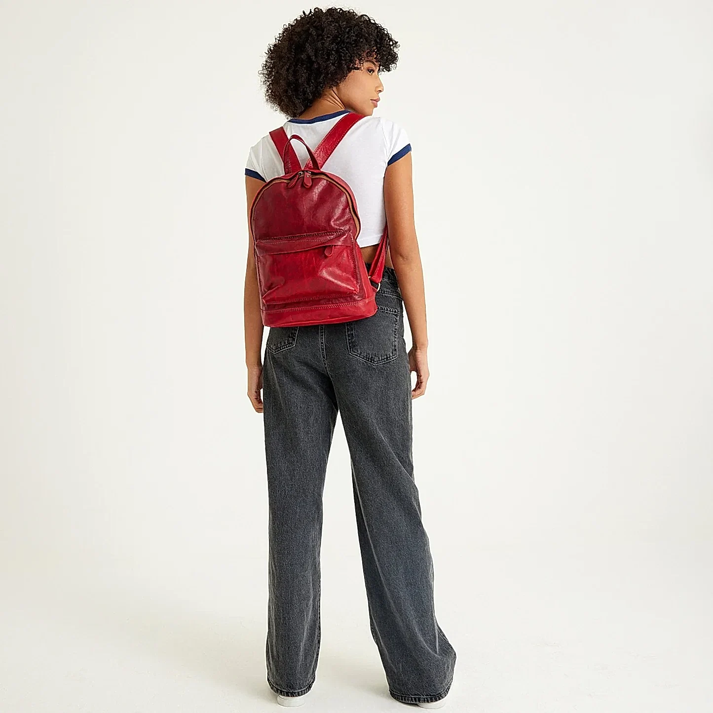 SIRT ÇANTASI - ERİVAN - M