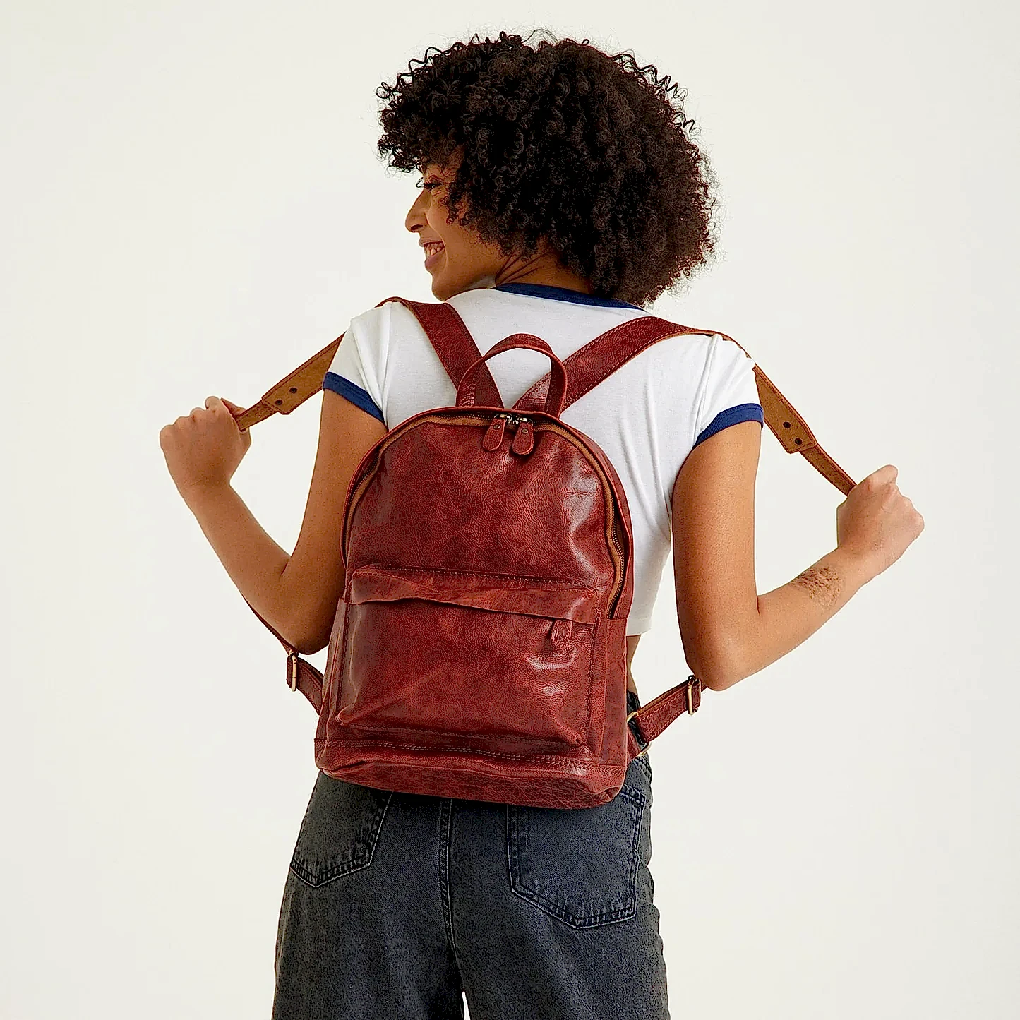 SIRT ÇANTASI - ERİVAN - M