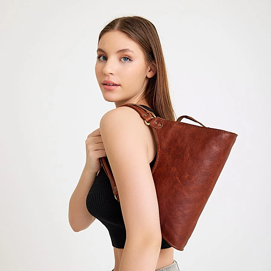 POSTACI ÇANTASI - SORIA